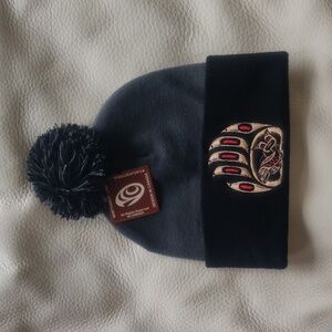 'Paw' Indigenous design by Gene Suyu Pom Pom Toque